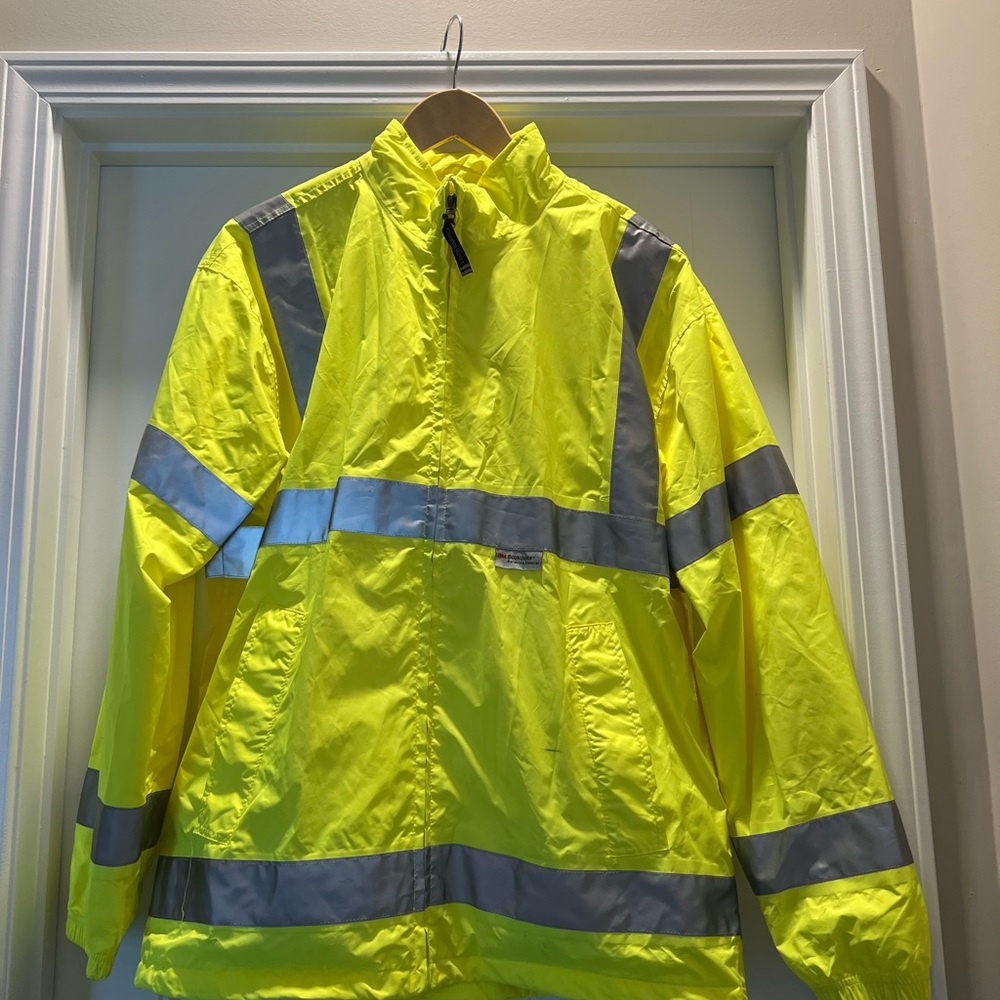 High visibility men’s jacket